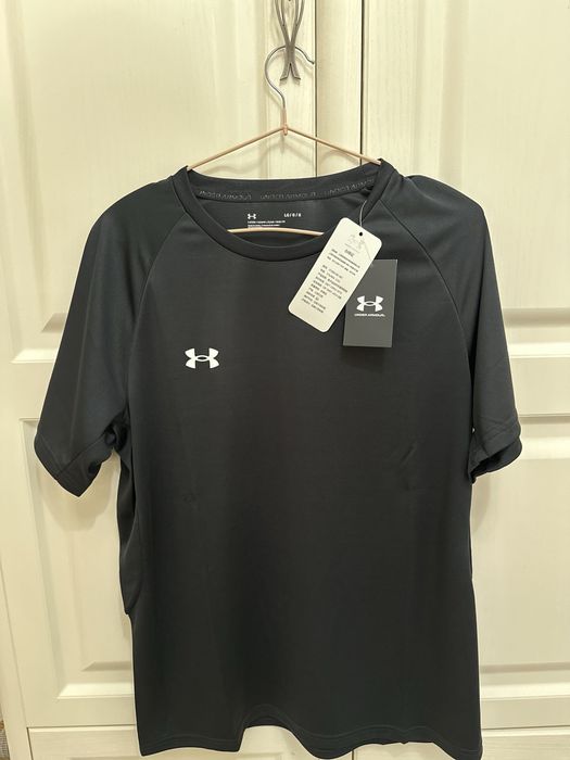 Under Armour футболка