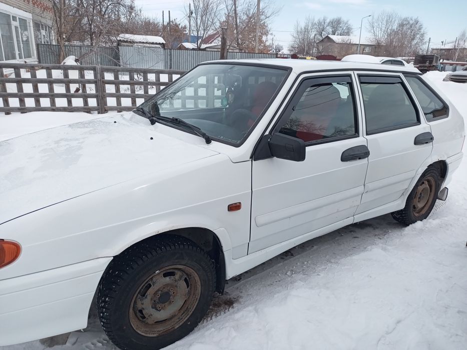 Продам ваз-2114 год 2013