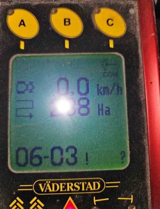 Semanatoare Vaderstad Rapid 400 C fertilizare cu discuri an 2016 Kuhn