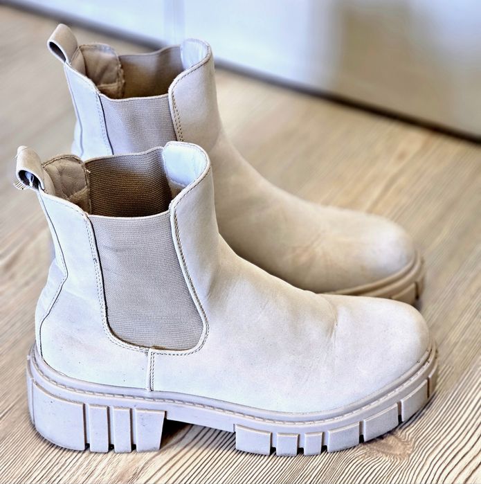 Дамски зимни боти - намалени!!!