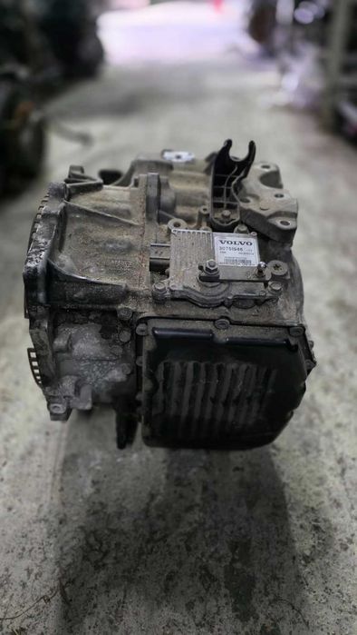 Скоростна кутия за Volvo V70 2.4 D5 / Волво В70 Д5 2009г