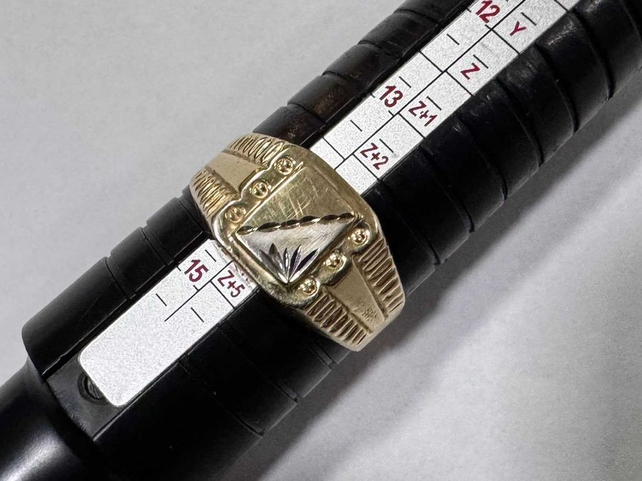 Златен пръстен 14К 585/3,12 гр.