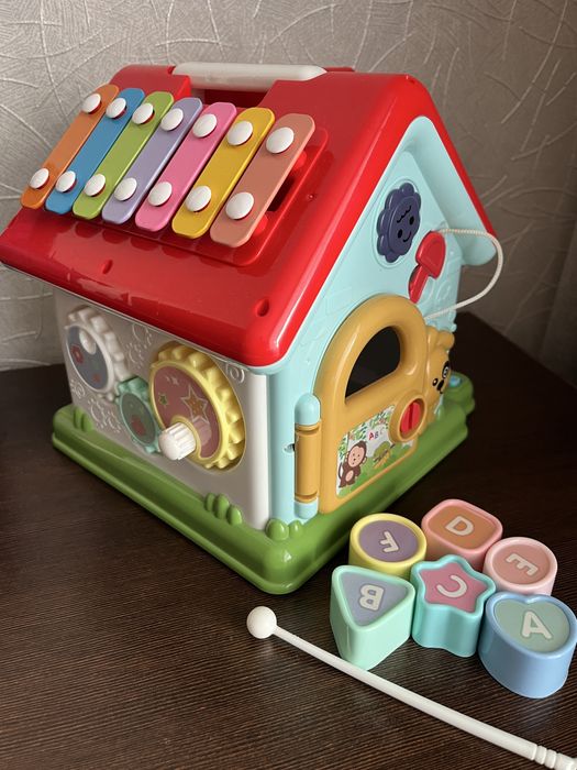 Игршка домик для ребенка