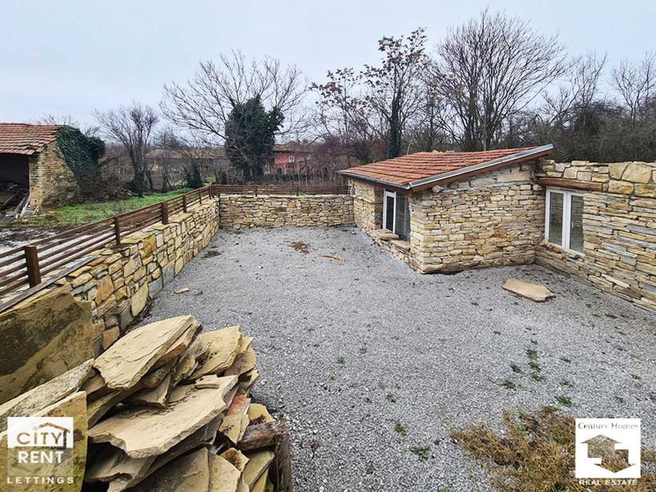 Дава се под наем Къща в с. Горна Липница, Област Велико Търново - 120 кв.м за 498.27 € - Снимка #20