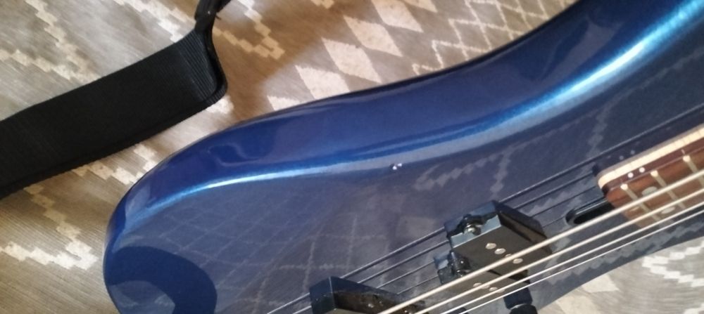 Бас Гитара Yamaha