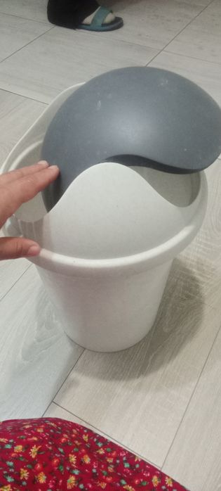 Срочно продам ведро для мусора
