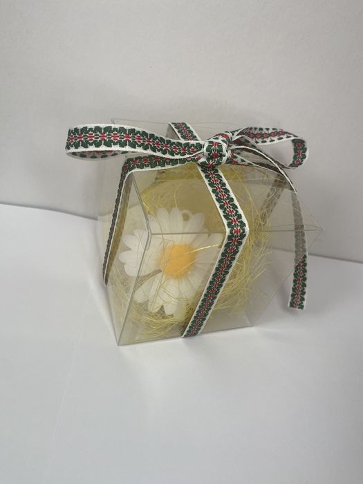 ПОДАРЪЦИ! Ръчно изработени ароматни свещи, глицеринови сапунчета и по