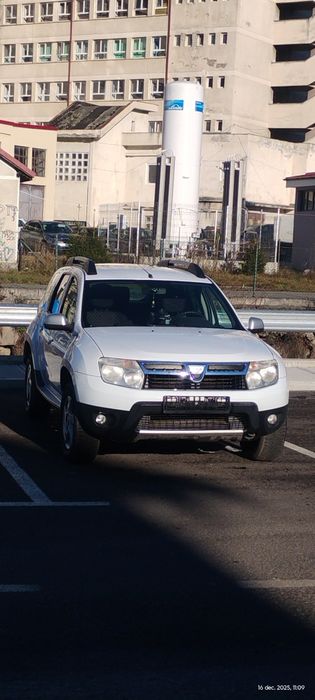 Vând Dacia Duster 1.5 diesel