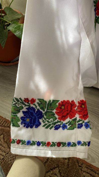 Vând cămașă tradițională