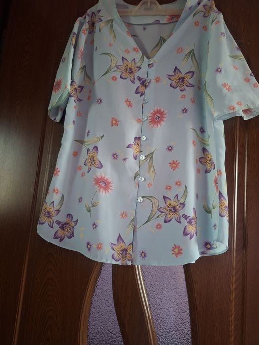 Vând Bluza Dama Marimea M