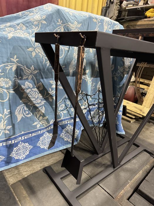 Мангал со столиком