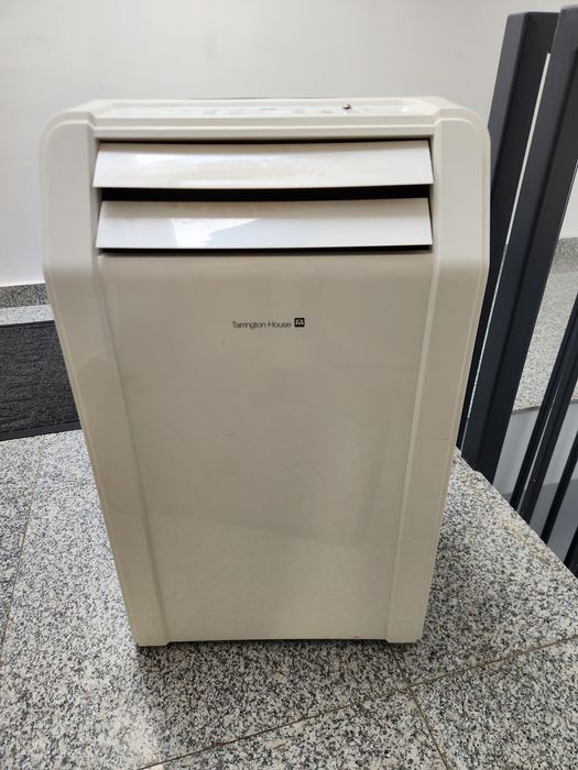 Aparat aer condiționat portabil 1200 btu !