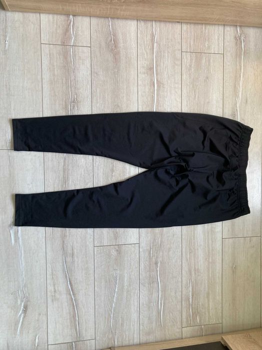 Gymshark мъжко черно долнище долница размер L