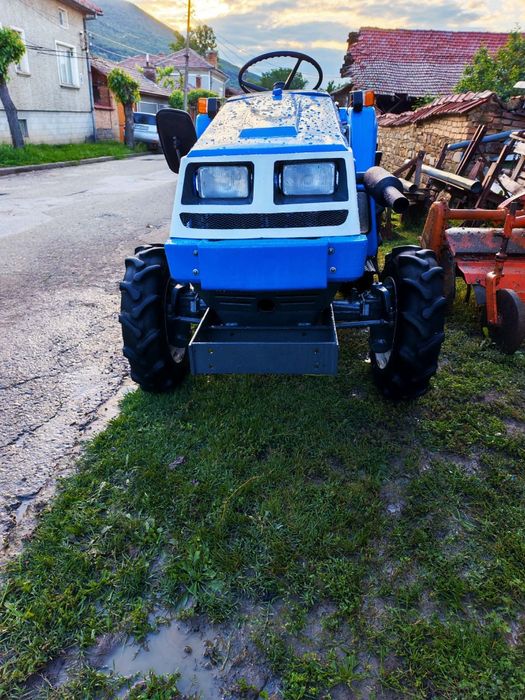 Трактор iseki tu 180