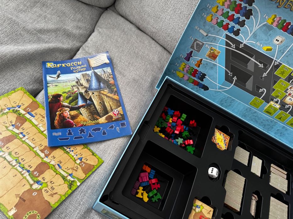 Каркасон 12 в 1 - Голяма кутия - базова игра с 11 разширения