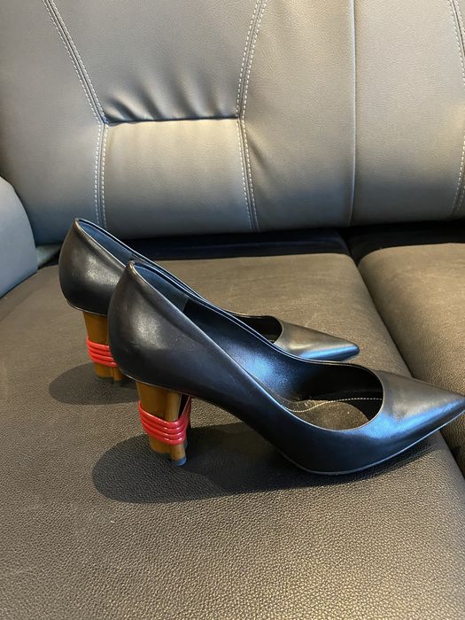 Дамски обувки