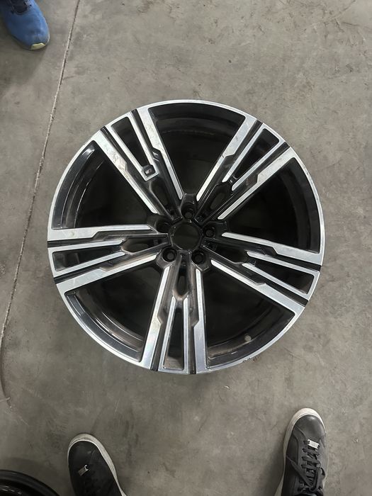 Джанта БМВ G70 G11 G12 X5 G05 X6 10.5Jx21" 5x112 /BMW X5 X6 7 G05 G06 G70 9Jx21 M-Paket 5A19DF1