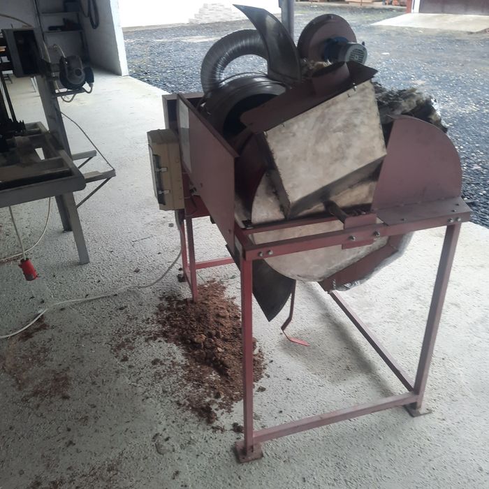 Uscator rumegus /cereale