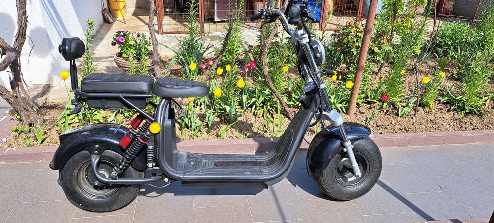 Scooter pe electric
