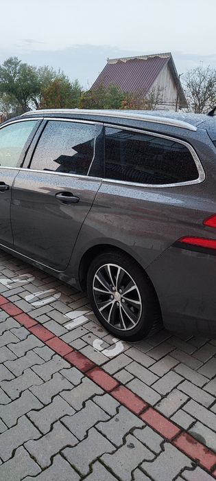 Peugeot 308 1.2/110 cp