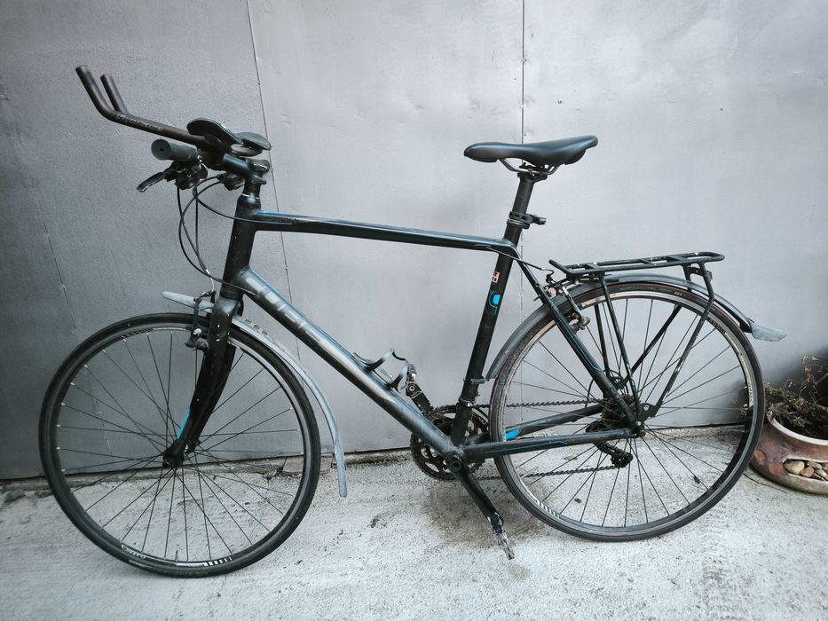 Bicicleta Cube Cross Road