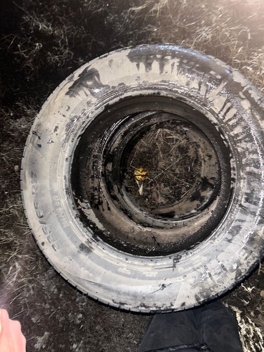 продам шины 225/65/17