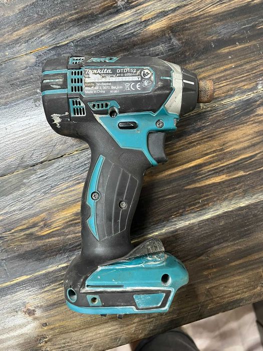 Ударен винтоверт импакт Makita DTD152