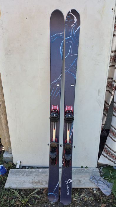 Schi tură 177 cm