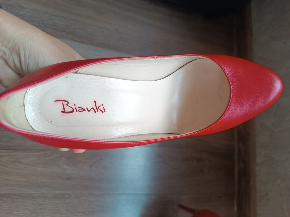 Дамски елегантни обувки на висок ток Bianki.