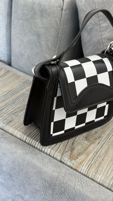 Продаю сумки женские