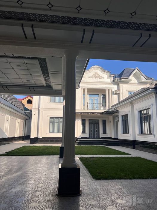 Срочно срочно продается Евро Дом самому центру города