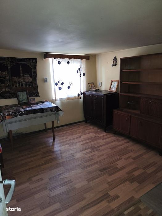 Casa Ovidiu chirpici+atelier 100 mp BCA/garaj 2-3 masini. Teren 350 mp
