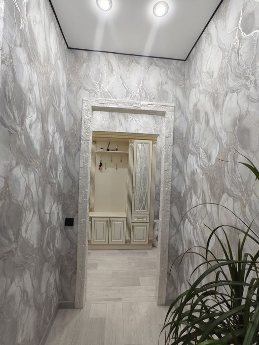Продам 2 комн квартиру улучшенной планировки