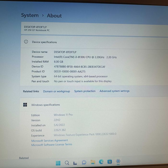 Laptop HP..i3  gen 8 SI SSD. fhd