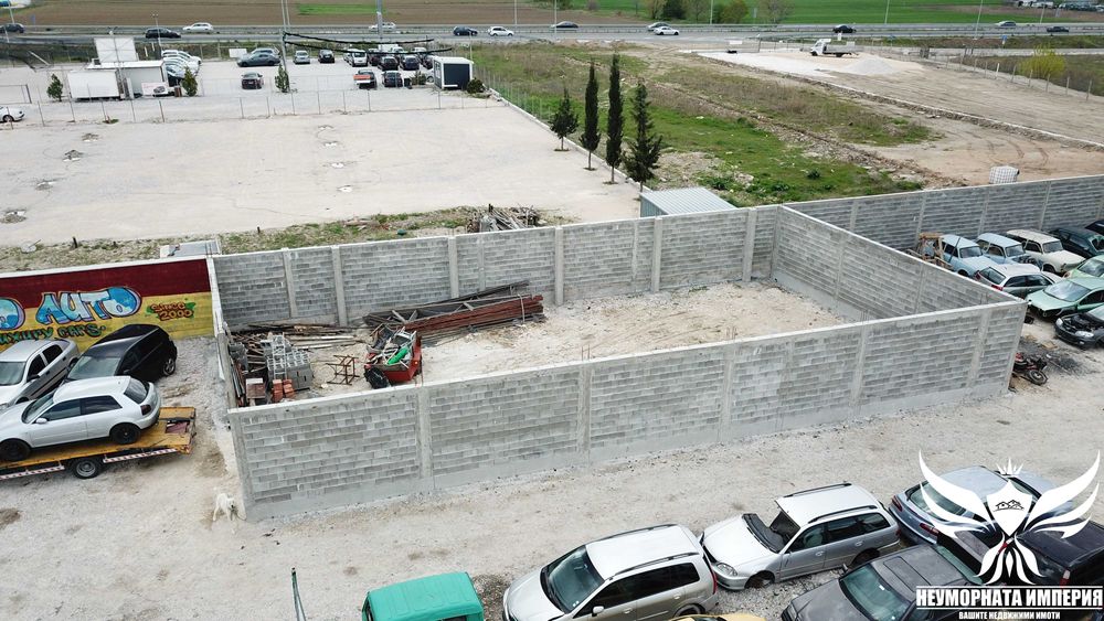 Дава се под наем Промишлена сграда в Асеновград - 300 кв.м за 513.57 € - Снимка #2