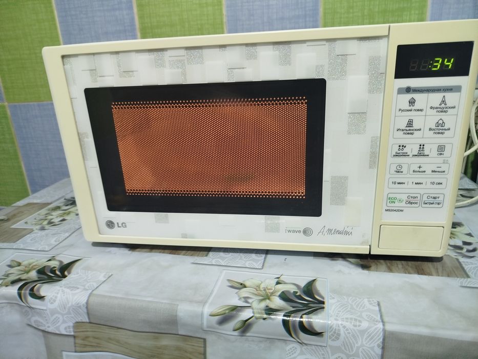 Продам микроволновку