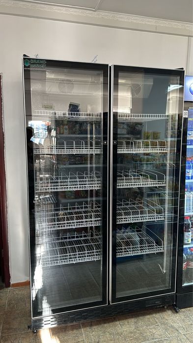 Морозильник холодильник витрина стеллаж