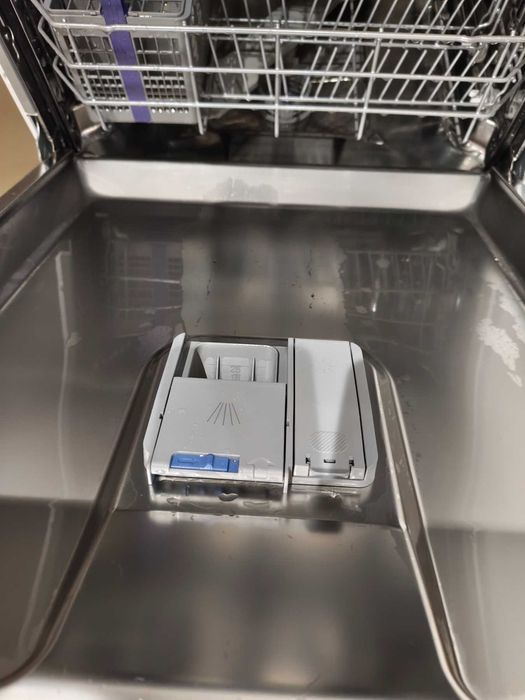 Съдомиялна Beko 60 см | 14 комплекта | 6 програми | Отлична