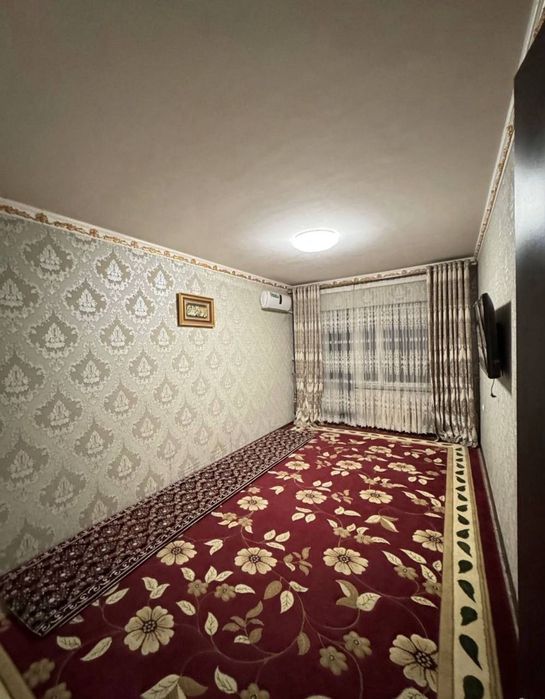 Срочно Продаётся Кушбеги 2/5/5 с мебелью техникой  ремонт средний !