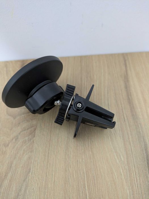 Suport de telefon cu magnet puternic cu prindere pe ventilație