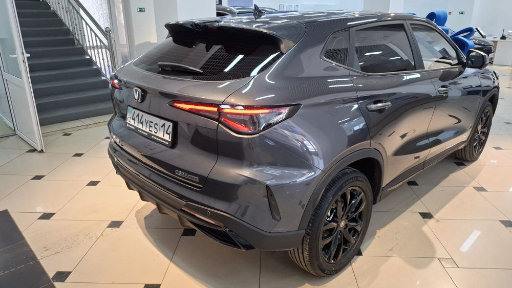 Продам новый Changan CS35 max