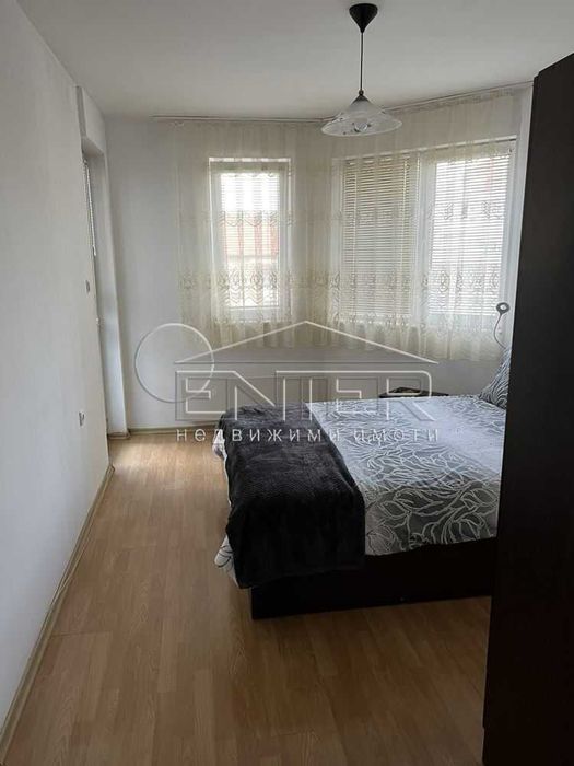 Дава се под наем Двустаен апартамент в Варна, Окръжна болница - 55 кв.м за 400 € - Снимка #4