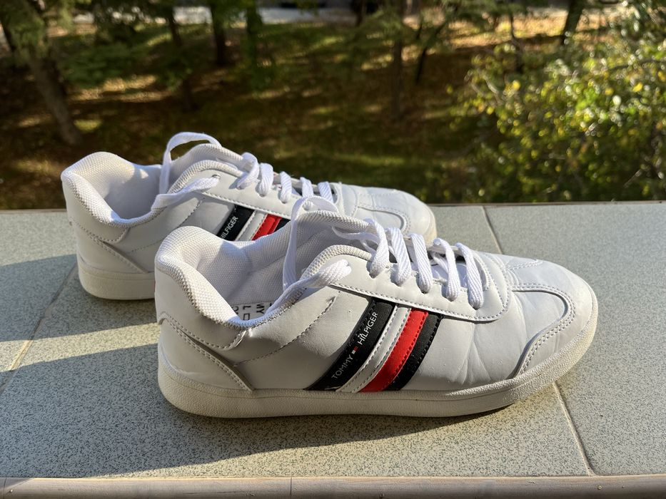 Сникърси Tommy Hilfiger