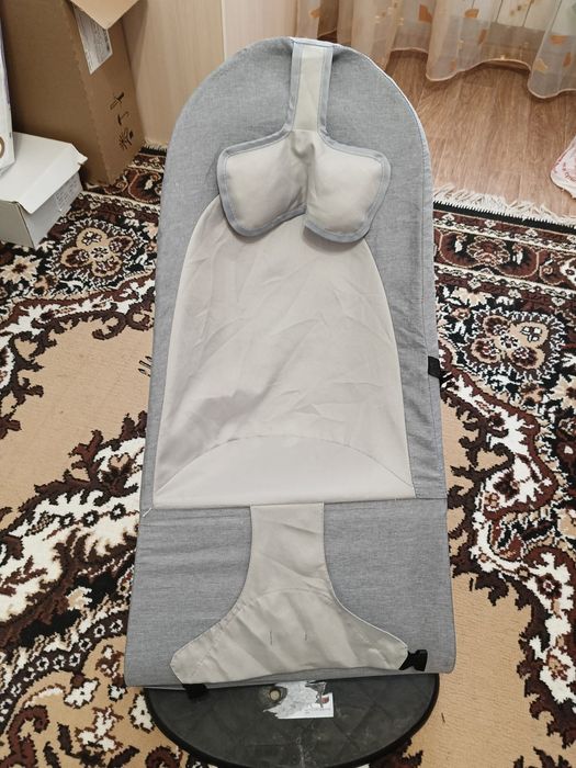 Продам шезлонг БУ