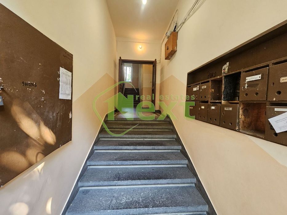 Продава се Тристаен апартамент в София, Център - 100 кв.м за 2295 €/кв.м - Снимка #7