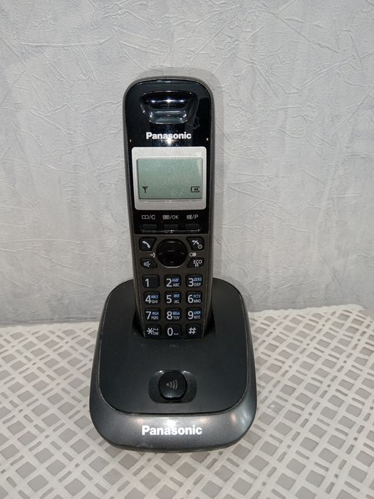 Телефон радио стационар почти новый