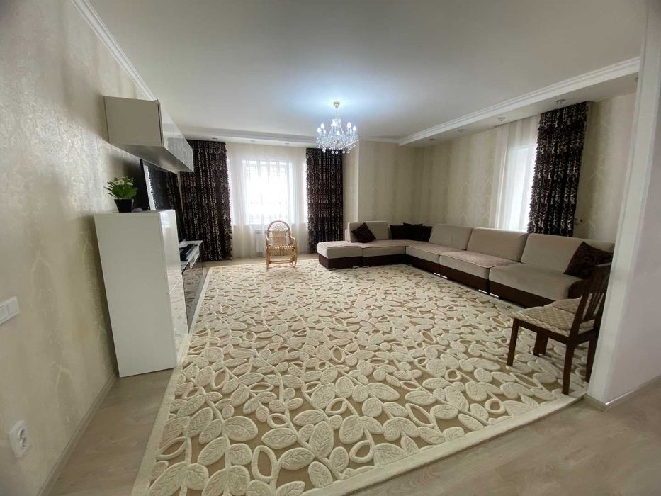 Продам коттедж в Военном гродке