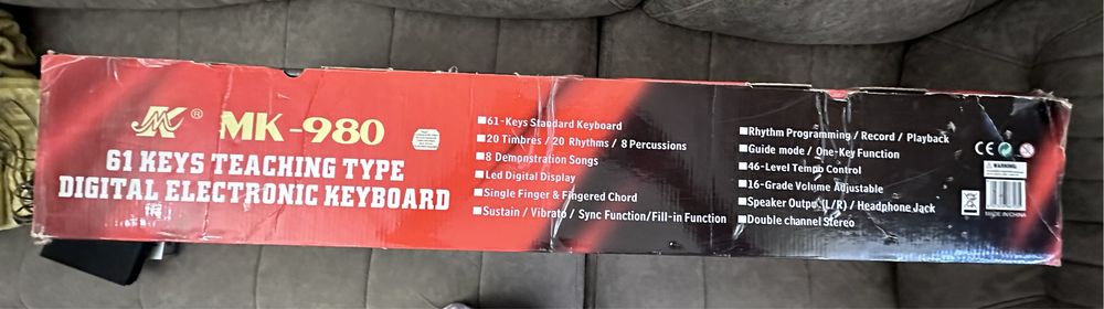 Синтезатор MK - 980