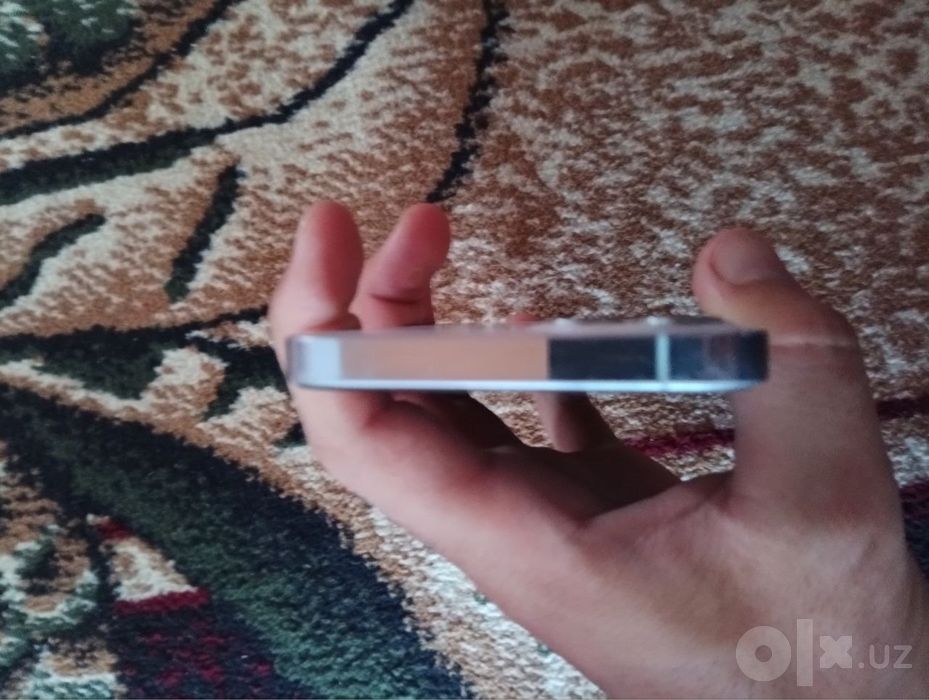 Iphone 12 pro oq rangda 128 talik