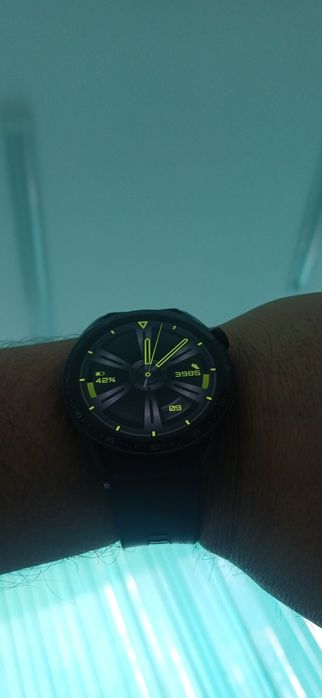 Продам Смарт Часы Huawei 3